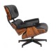 Kopia av Eames Lounge stol i syntetiskt läder av Charles & Ray