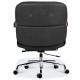 Replica Chair Lobbystol ES104 av Charles & Ray Eames .