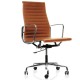 Replika aluminium EA119 kontorsstol av Charles & Ray Eames .