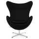 Replica Egg Chair met voetensteun van ontwerper Arne Jacobsen