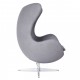 Replica Egg Chair in kasjmier door ontwerper Arne Jacobsen