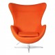 Replica Egg Chair in kasjmier door ontwerper Arne Jacobsen