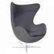 Replica Egg Chair in kasjmier door ontwerper Arne Jacobsen