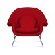 Replica van de Womb Chair door ontwerper Eero Saarinen