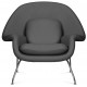 Replica van de Womb Chair door ontwerper Eero Saarinen